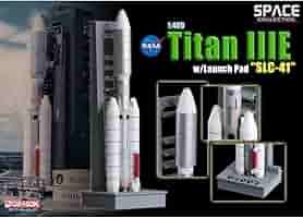 1/400　タイタン　IIIC MOL ランチパッド　スペースロケットフィギュア Amazon | プラッツ 1/400 タイタンIIIE/セントールロケット with